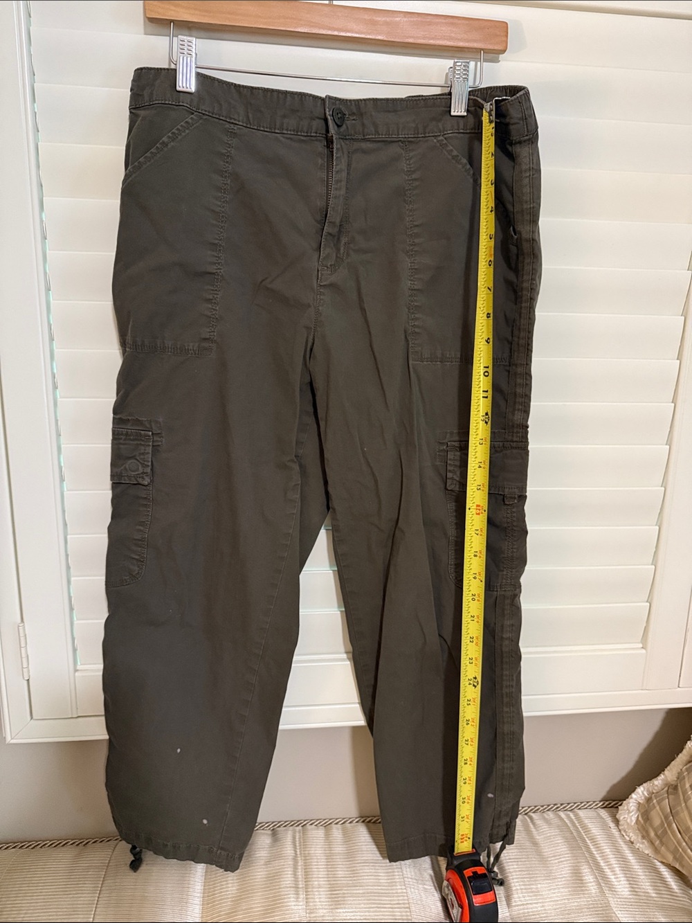 Sanctuary Olive Green Cropped Cargo Pants